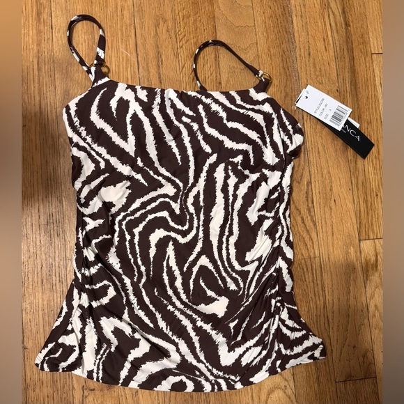 La Blanca Lingerie Strap Tankini Swimsuit Top in Java / Fierce Lines - Picture 4 of 6